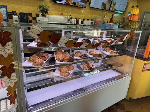 Photo of New Yasmeen Bakery - 13900 W Warren Ave, Dearborn, MI 48126