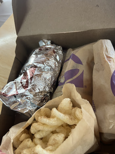 Photo of Taco Bell - 10 8th Ave SE, St Cloud, MN 56304