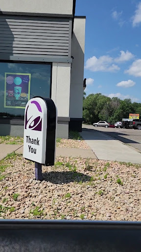 Photo of Taco Bell - 10 8th Ave SE, St Cloud, MN 56304