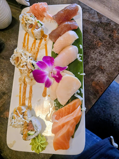 Photo of Sapphire Sushi, Hibachi & American Cuisine - 705 US-10, Detroit Lakes, MN 56501