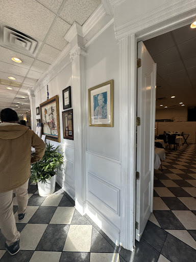 Photo of Phoenicia Gourmet Restaurant - 1223 Government St, Ocean Springs, MS 39564