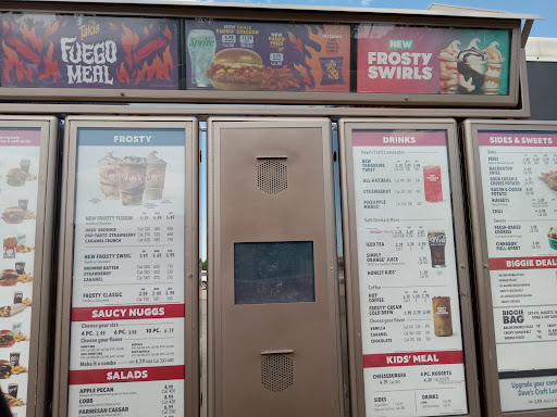 Photo of Wendy's - 325 19th St W, Dickinson, ND 58601