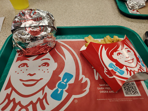 Photo of Wendy's - 325 19th St W, Dickinson, ND 58601