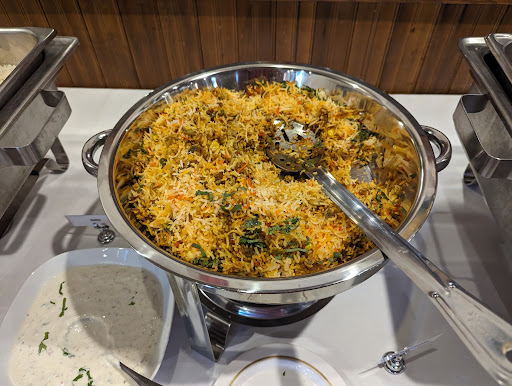 Photo of Maks American & Indian Bar & Grill - Punjabi Dhaba - 2105 1st Ave, Rock Falls, IL 61071