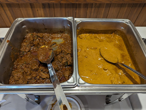 Photo of Maks American & Indian Bar & Grill - Punjabi Dhaba - 2105 1st Ave, Rock Falls, IL 61071