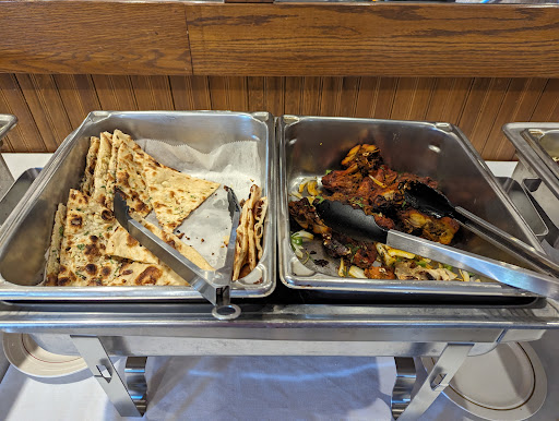 Photo of Maks American & Indian Bar & Grill - Punjabi Dhaba - 2105 1st Ave, Rock Falls, IL 61071