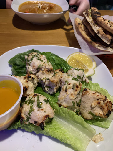 Photo of Maks American & Indian Bar & Grill - Punjabi Dhaba - 2105 1st Ave, Rock Falls, IL 61071