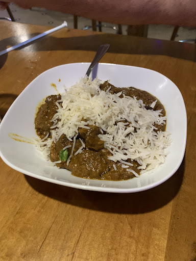 Photo of Maks American & Indian Bar & Grill - Punjabi Dhaba - 2105 1st Ave, Rock Falls, IL 61071