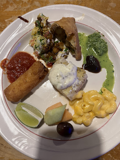 Photo of Maks American & Indian Bar & Grill - Punjabi Dhaba - 2105 1st Ave, Rock Falls, IL 61071