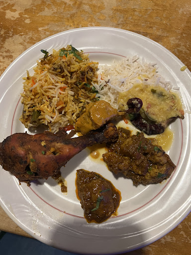 Photo of Maks American & Indian Bar & Grill - Punjabi Dhaba - 2105 1st Ave, Rock Falls, IL 61071