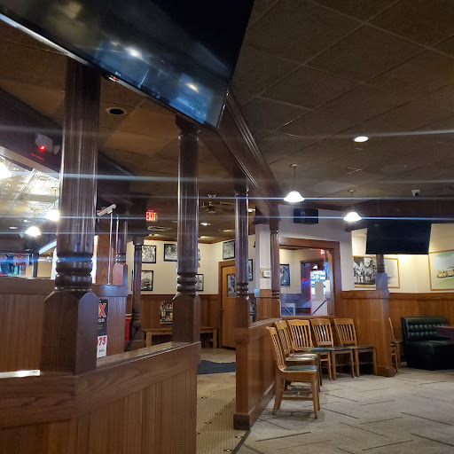 Photo of Maks American & Indian Bar & Grill - Punjabi Dhaba - 2105 1st Ave, Rock Falls, IL 61071