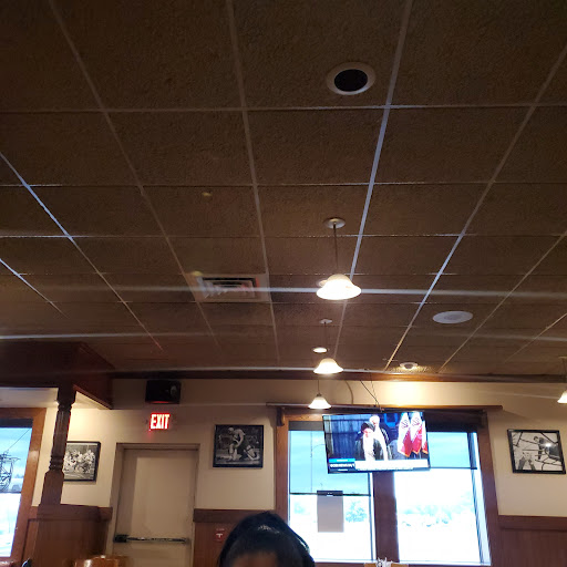 Photo of Maks American & Indian Bar & Grill - Punjabi Dhaba - 2105 1st Ave, Rock Falls, IL 61071