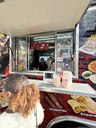 Photo of dame un ñaqui ja food truck - 5805 W Irlo Bronson Memorial Hwy, Kissimmee, FL 34746