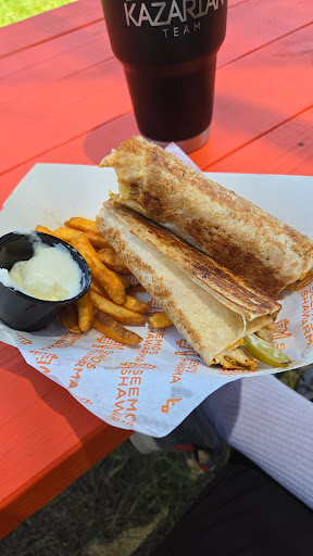 Photo of Seemo's Shawarma - 866 S Goldenrod Rd, Orlando, FL 32822