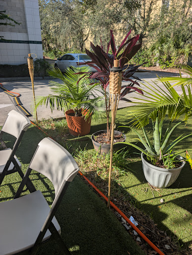 Photo of 2 FRIENDS - 2924 Camomile Dr, Orlando, FL 32837