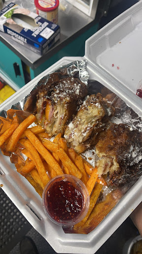 Photo of Noi's Food Truck - 506 Avenue B, Dodge City, KS 67801