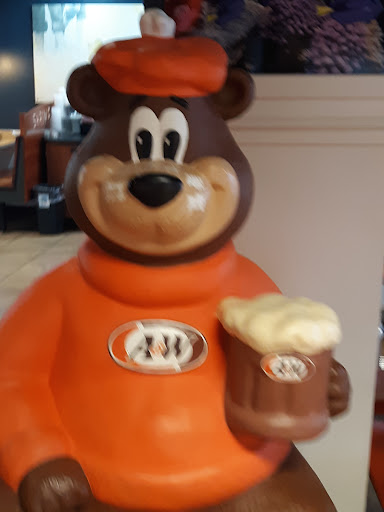 Photo of A&W Restaurant - 911 W Wyatt Earp Blvd, Dodge City, KS 67801