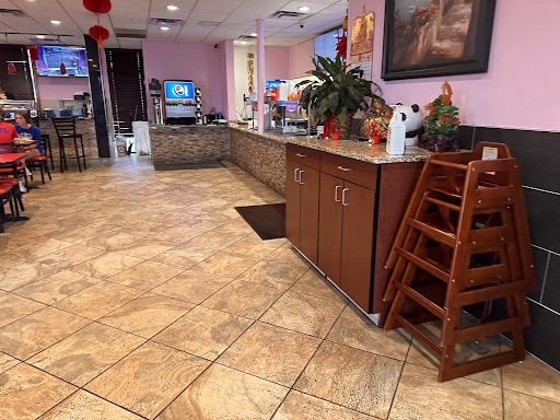 Photo of EZ'S ASIAN KITCHEN - 2409 Central Ave, Dodge City, KS 67801