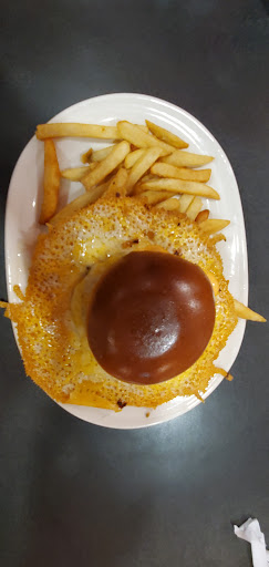 Photo of Friendly's - 423 Loucks Rd, York, PA 17404