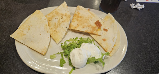 Photo of Friendly's - 423 Loucks Rd, York, PA 17404