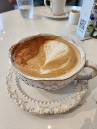 Photo of Roses & Berries Cafe - 4340 Asbury Rd Suite 2, Dubuque, IA 52002