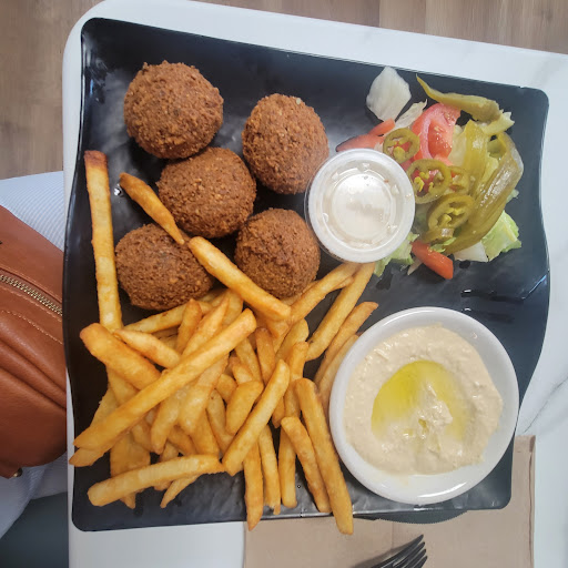 Photo of Chef Moussa - Mediterranean & American Cuisine - 201 E Lake Ave, Peoria, IL 61614