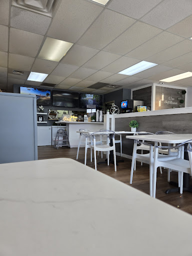 Photo of Chef Moussa - Mediterranean & American Cuisine - 201 E Lake Ave, Peoria, IL 61614