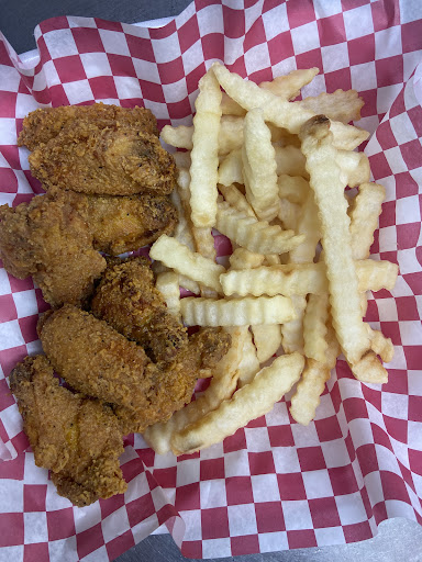 Photo of Crispy House mediterranean kitchen الأكلات العربيه اليمنيه - 7071 Raeford Rd unit.C, Fayetteville, NC 28304