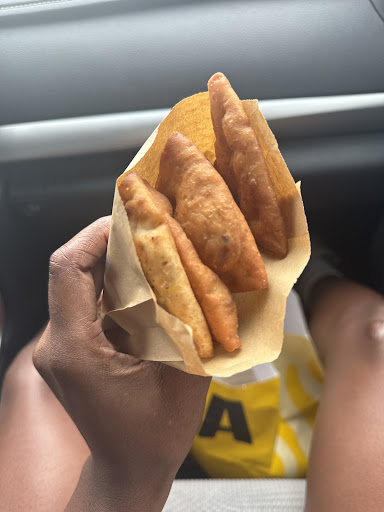 Photo of CAVA - 565 Cross Creek Mall Suite B, Fayetteville, NC 28303