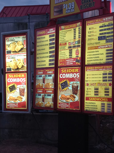 Photo of Umphy's Chicken & Biscuit - 745 Old Hickory Blvd, Jackson, TN 38305