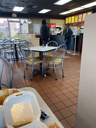 Photo of Umphy's Chicken & Biscuit - 745 Old Hickory Blvd, Jackson, TN 38305