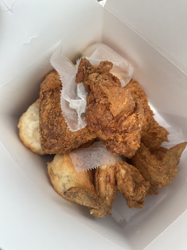 Photo of Umphy's Chicken & Biscuit - 745 Old Hickory Blvd, Jackson, TN 38305