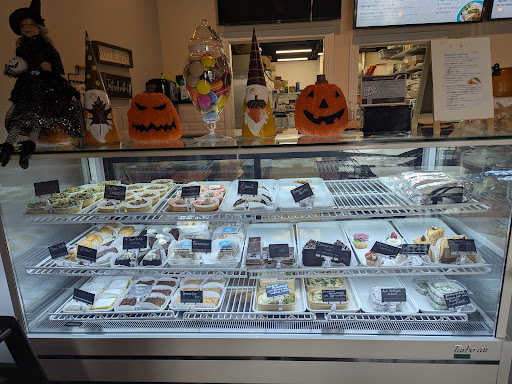 Photo of Small Town Pastry - 4572 Wyndham Dr, Bettendorf, IA 52722
