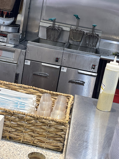 Photo of Garbanzo Mediterranean Fresh - Hartsfield-Jackson Atlanta International Airport, Concourse D, N Terminal Pkwy, Atlanta, GA 30337