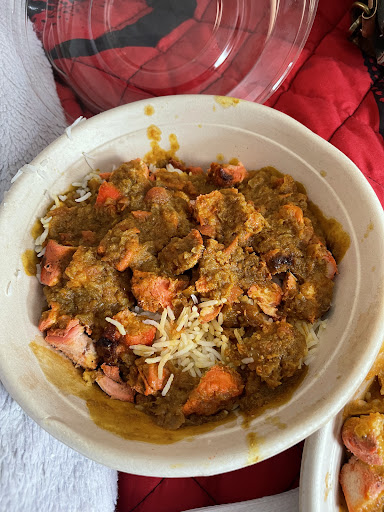 Photo of Swing-N-Eat with Bombay Burrito, P&P pizzeria, and Krispy Krunchy Chicken - 36944 Vine St, Willoughby, OH 44094