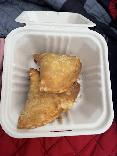 Photo of Swing-N-Eat with Bombay Burrito, P&P pizzeria, and Krispy Krunchy Chicken - 36944 Vine St, Willoughby, OH 44094