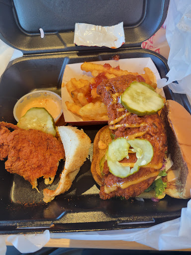 Photo of Dave's Hot Chicken - 36099 Euclid Ave, Willoughby, OH 44094