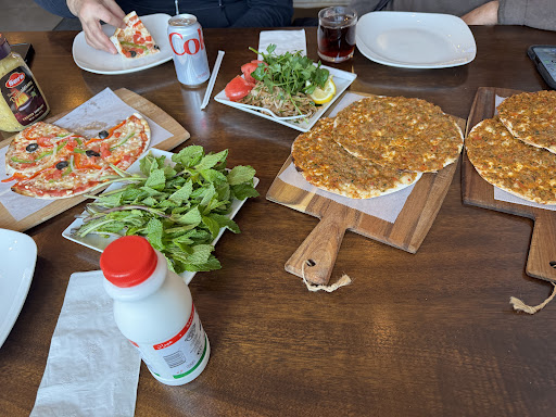 Photo of Mediterranean Flatbread - 669 Anderson Ave, Cliffside Park, NJ 07010