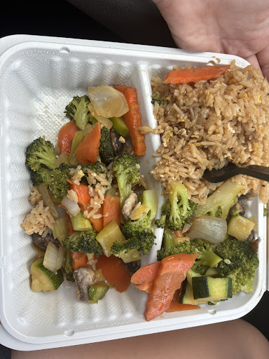 Photo of Fujiyama Japanese Steakhouse (Effingham) - 1302 Ave of Mid-America Suite C, Effingham, IL 62401