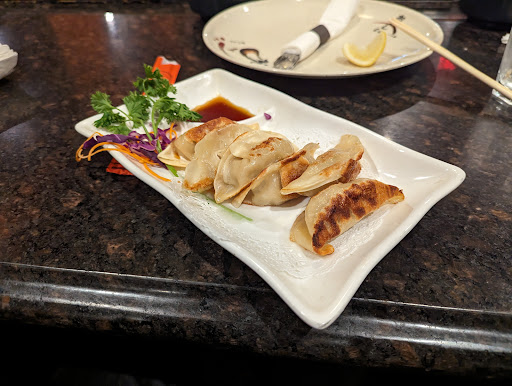 Photo of Fujiyama Japanese Steakhouse (Effingham) - 1302 Ave of Mid-America Suite C, Effingham, IL 62401