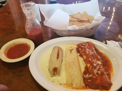 Photo of Laredo Grill Restaurant - 200 E Main St, El Dorado, AR 71730