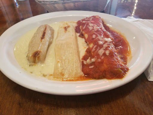 Photo of Laredo Grill Restaurant - 200 E Main St, El Dorado, AR 71730