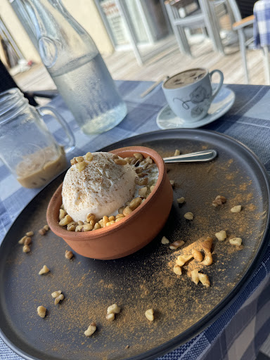 Photo of Mio’s Grill & Cafe - 1261 Gulf Blvd #120, Clearwater, FL 33767