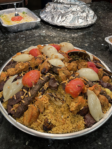 Photo of Baladi Fresh Market and Zabiha Halal Meat سوبرماركت بلدي / فيلا بارك - 601 W North Ave, Villa Park, IL 60181