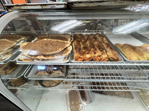 Photo of Baladi Fresh Market and Zabiha Halal Meat سوبرماركت بلدي / فيلا بارك - 601 W North Ave, Villa Park, IL 60181