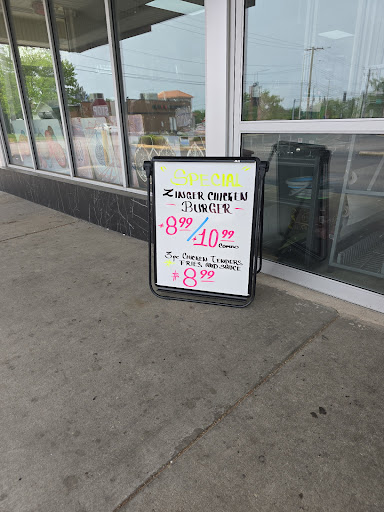 Photo of Baladi Fresh Market and Zabiha Halal Meat سوبرماركت بلدي / فيلا بارك - 601 W North Ave, Villa Park, IL 60181