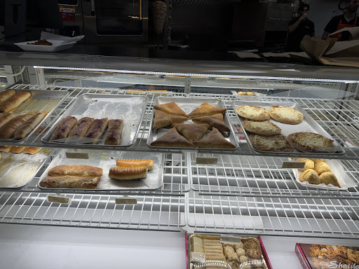 Photo of Baladi Fresh Market and Zabiha Halal Meat سوبرماركت بلدي / فيلا بارك - 601 W North Ave, Villa Park, IL 60181