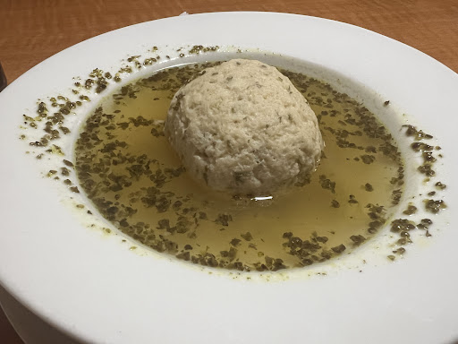 Photo of Rubin's Restaurant / Arabica - 312 Chestnut Commons Dr, Elyria, OH 44035