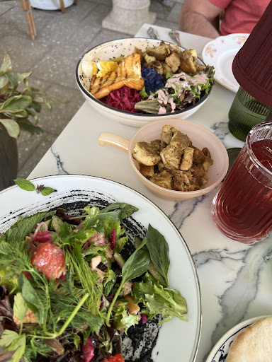 Photo of Florence & The Spice Boys - 4990 S Tamiami Trl, Sarasota, FL 34231