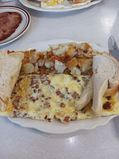 Photo of Dutchland Diner - 325 N Reading Rd, Ephrata, PA 17522